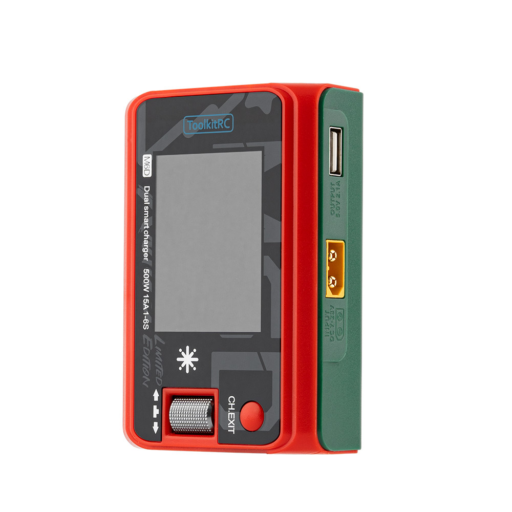 Двухканальное зарядное устройство ToolkitRC M6D 500W 15A 1-6S Christmas Edition